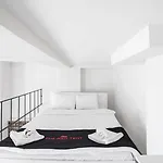 The Red Tent Social Apart Otel