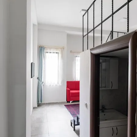 The Red Tent 88 Apartmanhotel