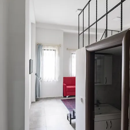 The Red Tent 88 Isztambul