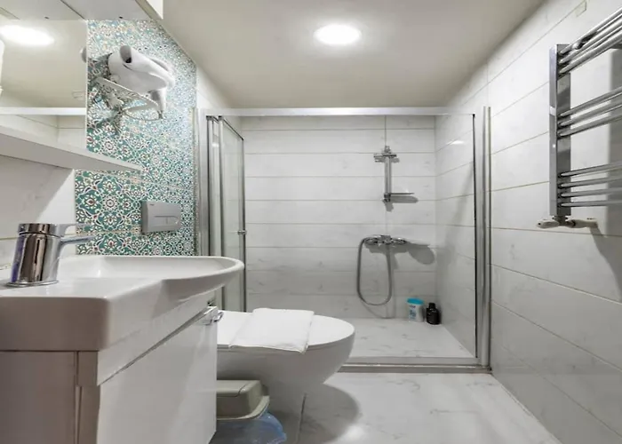 Апарт-отель The Red Tent Social