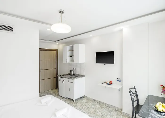 Апарт-отель The Red Tent Social 4*