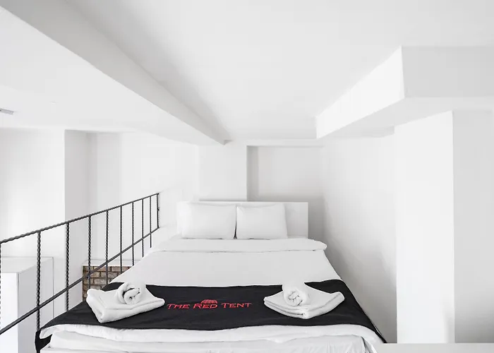 The Red Tent Social Апарт-отель