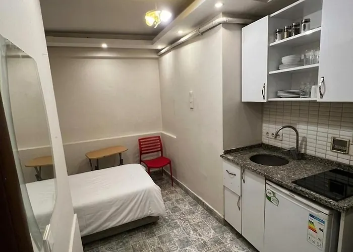 The Red Tent Social 4* Стамбул